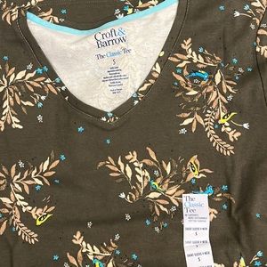 Short sleeve pattern tee